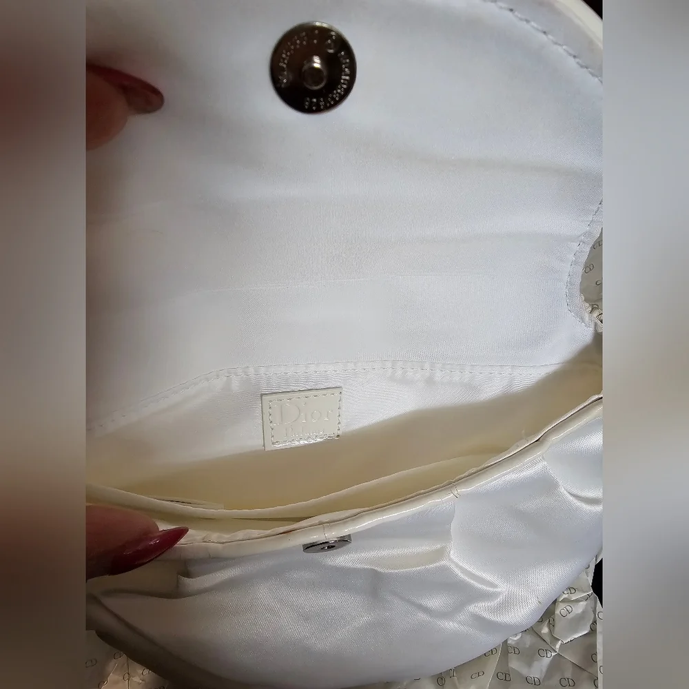 Dior Parfums White Satin Makeup Purse EUC - Picture 9 of 14